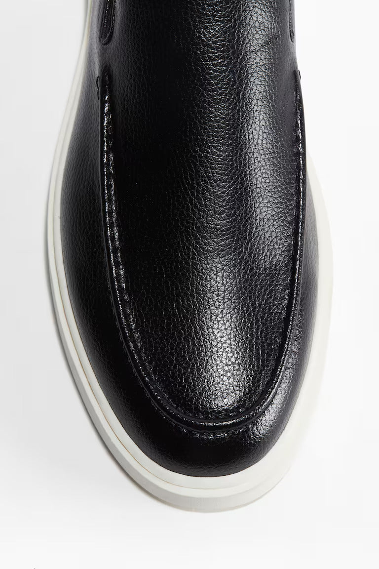 H&M MOCCASIN-SEAM LOAFERS