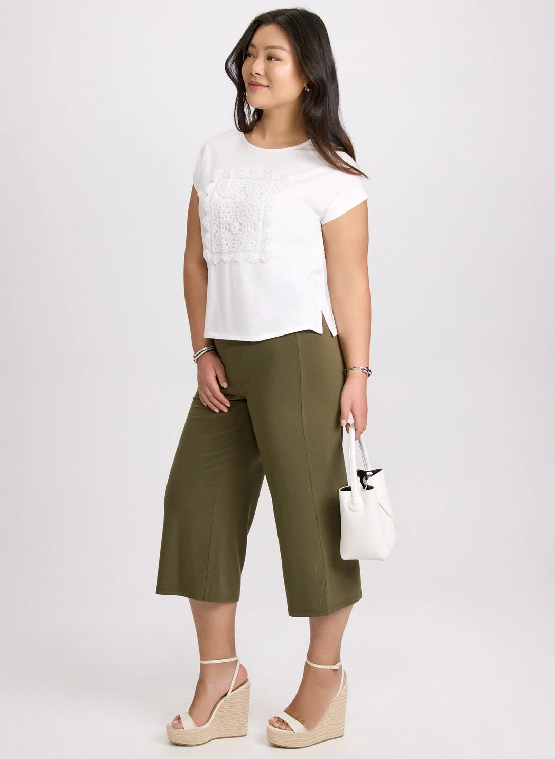 LAURA Side Slit Pull-On Capris