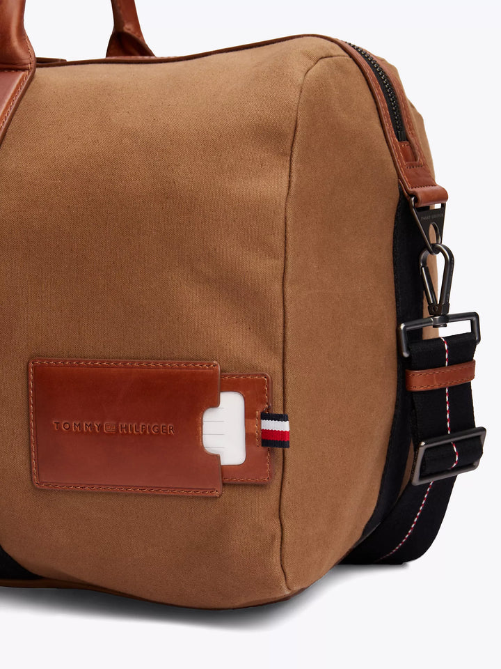 Tommy Hilfiger Tommy Casual Prep Duffle Bag