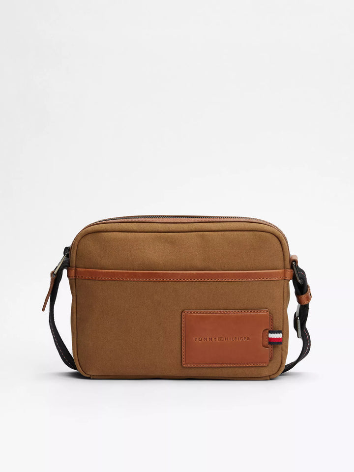 Tommy Hilfiger Tommy Casual Prep Crossbody Bag