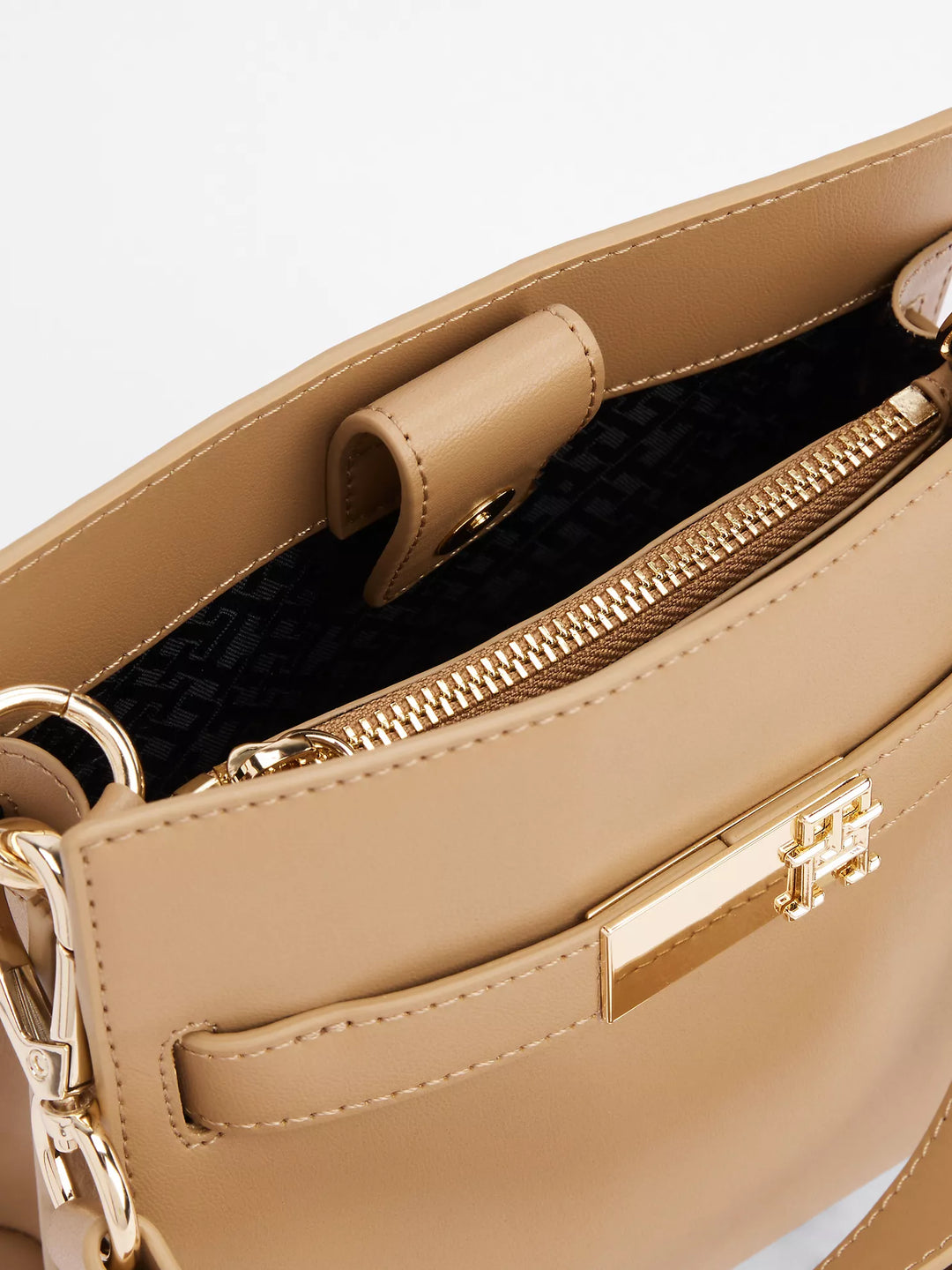 Tommy Hilfiger Tommy Heritage Mini Satchel