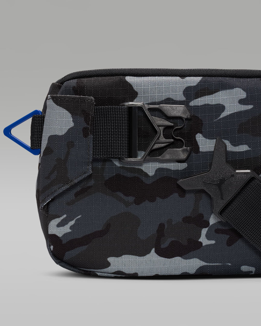 NIKE Jordan Franchise Crossbody Bag (2L)