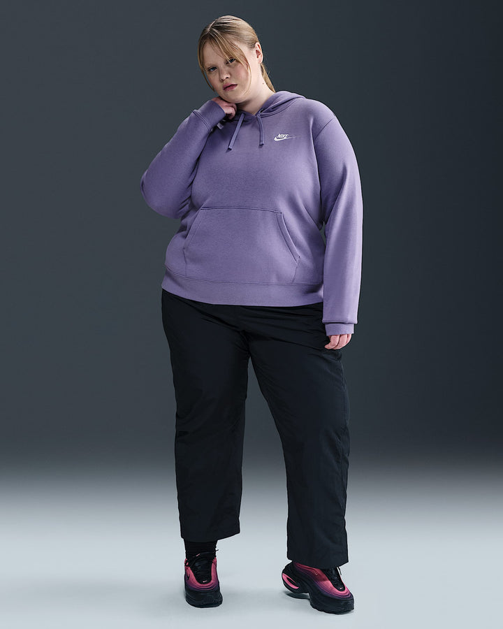 Nike Sportswear Club Fleece Women's Pullover Hoodie (Plus Size)