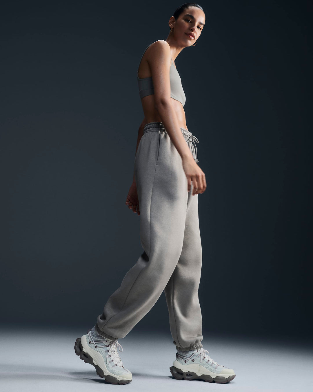 Nike Sportswear Phoenix Fleece Women's High-Waisted Oversized Sweatpants