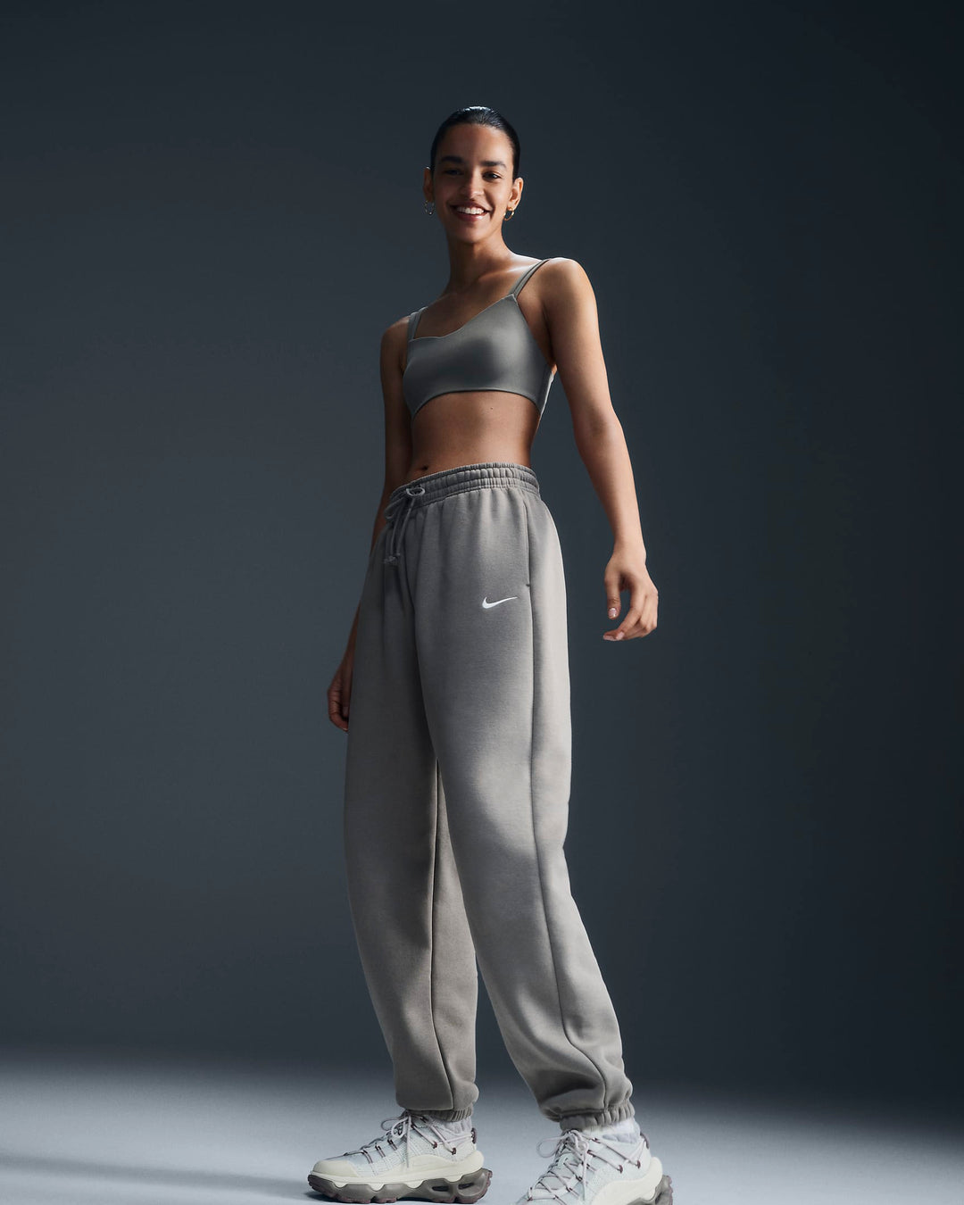 Nike Sportswear Phoenix Fleece Women's High-Waisted Oversized Sweatpants