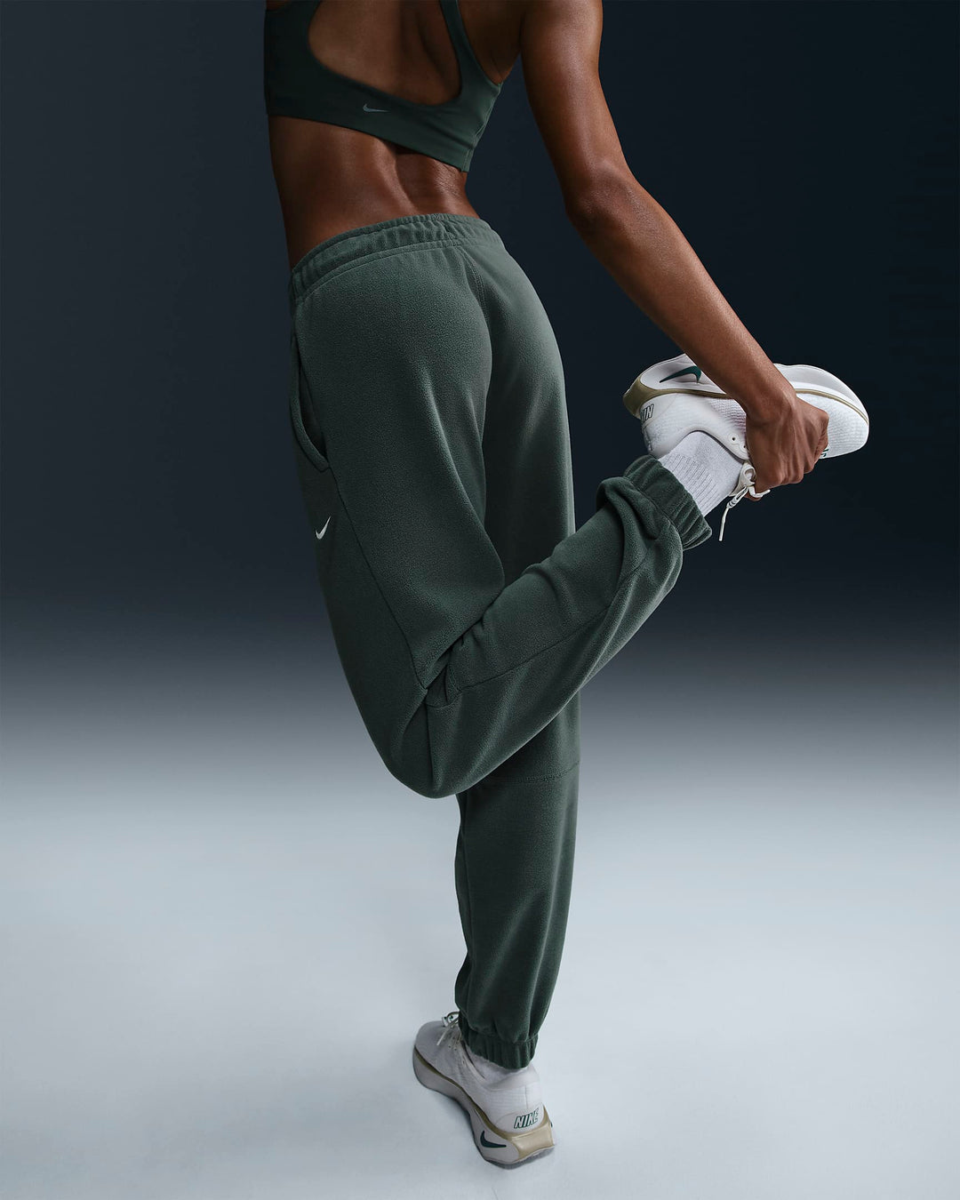 Nike Therma-FIT One Women's Loose Fleece Pants