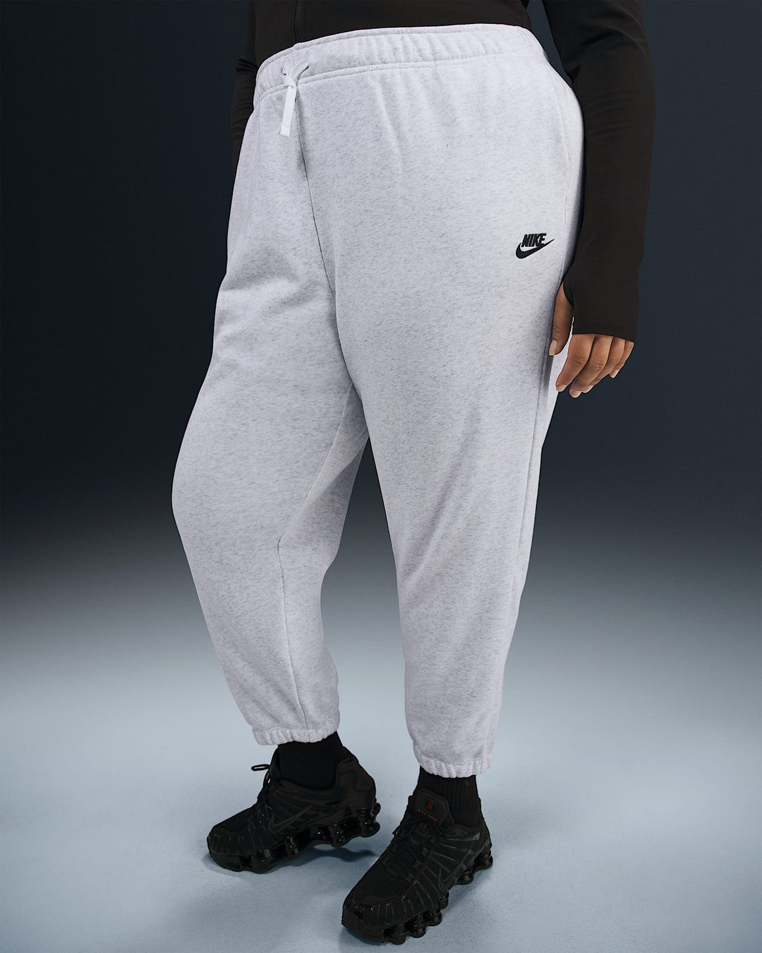 Nike Sportswear Club Fleece Women's Mid-Rise Oversized Sweatpants (Plus Size)