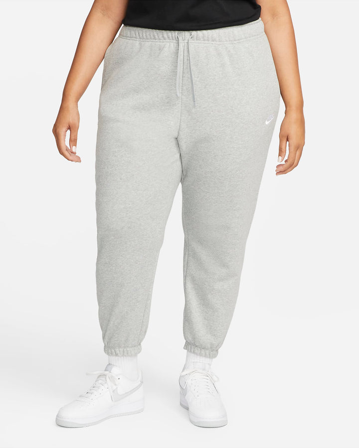 Nike Sportswear Club Fleece Women's Mid-Rise Oversized Sweatpants (Plus Size)