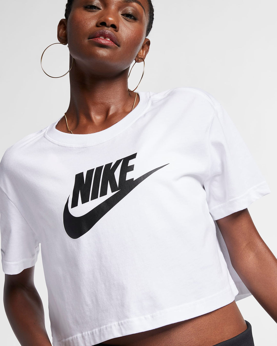 Nike Sportswear Essential Women's Cropped Logo T-Shirt
