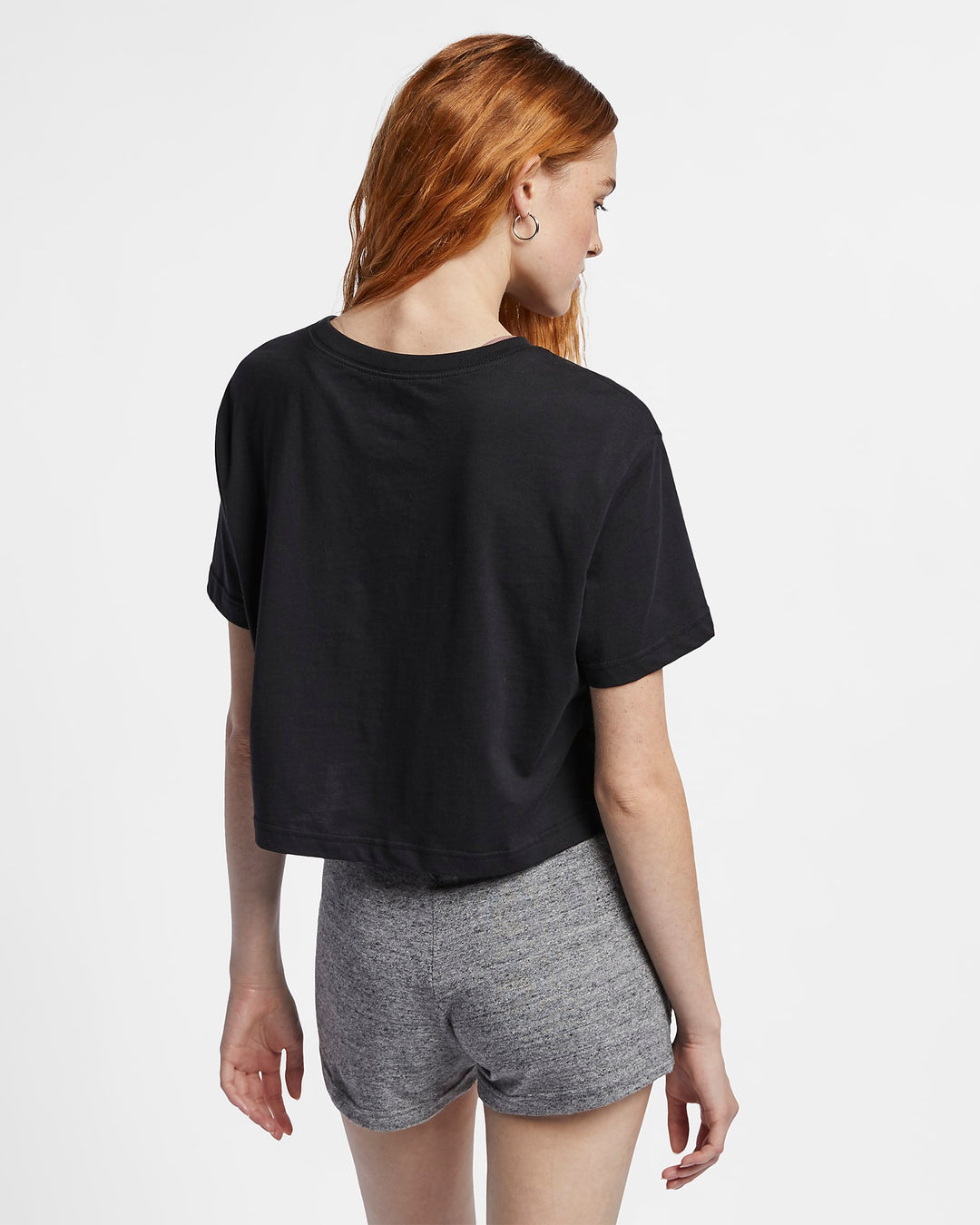 Nike Sportswear Essential Women's Cropped Logo T-Shirt