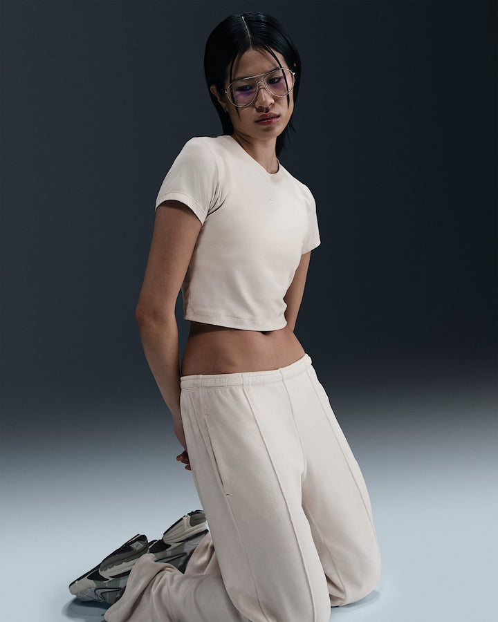 Nike Sportswear Chill Knit Women's Cropped T-Shirt