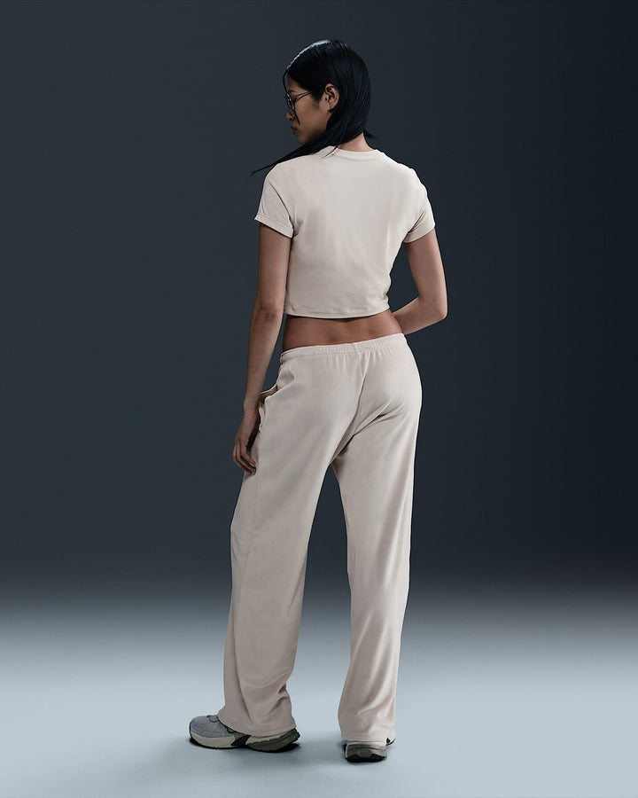 Nike Sportswear Chill Knit Women's Cropped T-Shirt