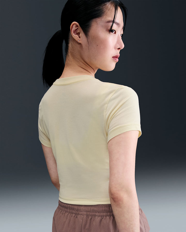 Nike Sportswear Chill Knit Women's Cropped T-Shirt