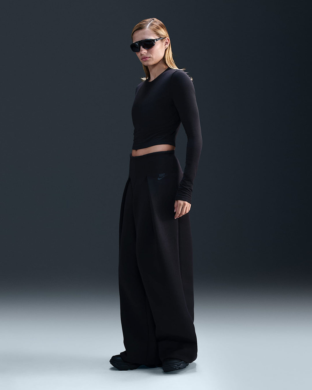 Nike Sportswear Chill Knit Women's Slim Long-Sleeve Cropped Top