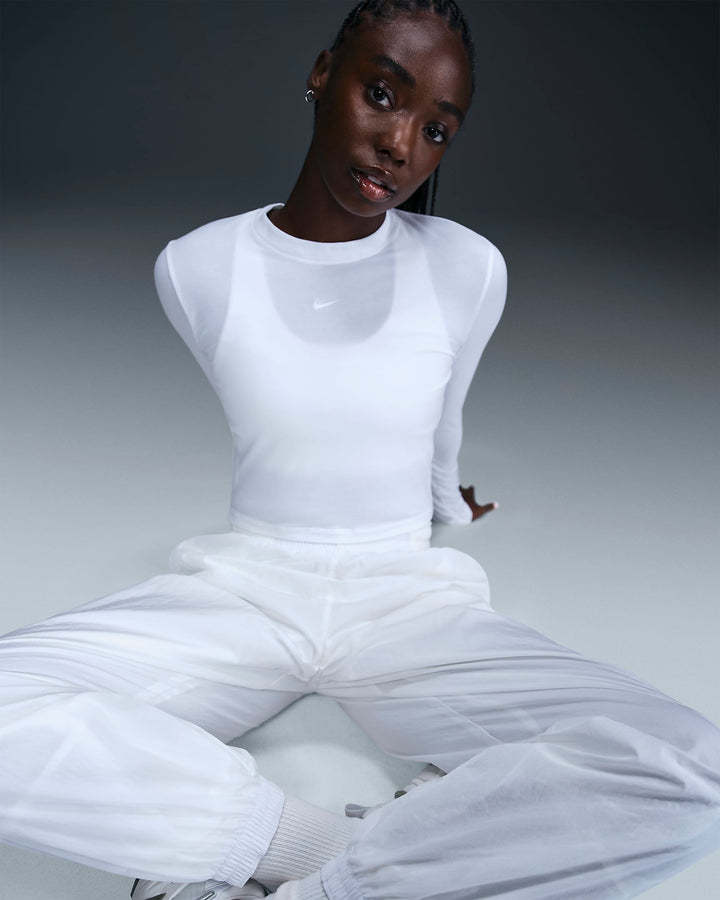 Nike Sportswear Chill Knit Women's Slim Long-Sleeve Cropped Top