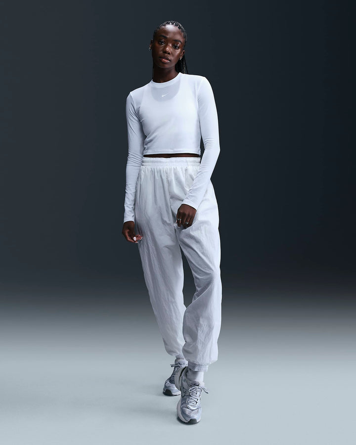 Nike Sportswear Chill Knit Women's Slim Long-Sleeve Cropped Top