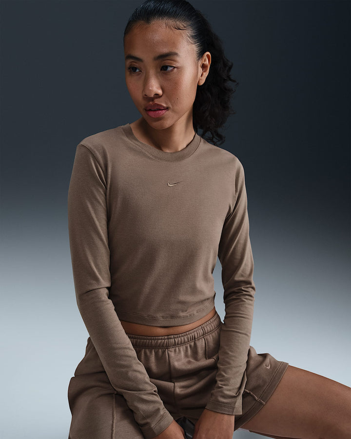 Nike Sportswear Chill Knit Women's Slim Long-Sleeve Cropped Top