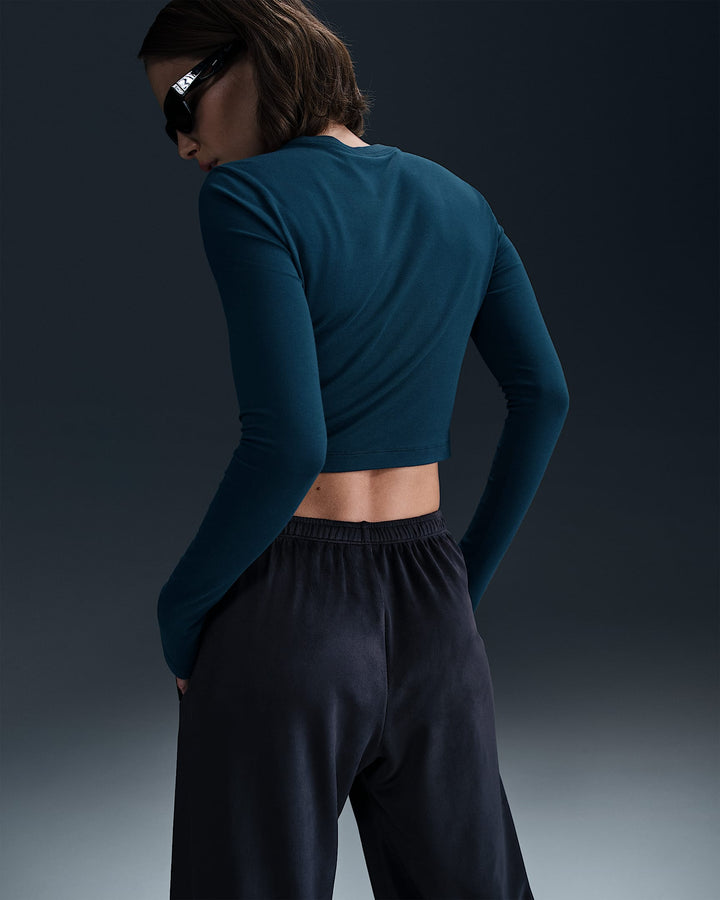 Nike Sportswear Chill Knit Women's Slim Long-Sleeve Cropped Top