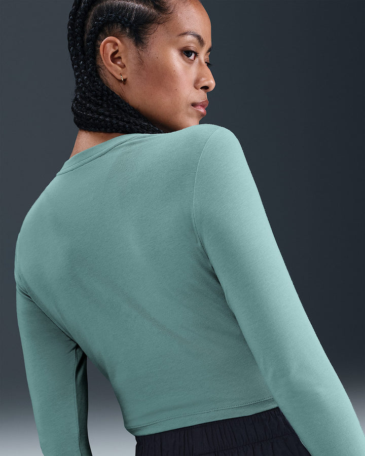 Nike Sportswear Chill Knit Women's Slim Long-Sleeve Cropped Top