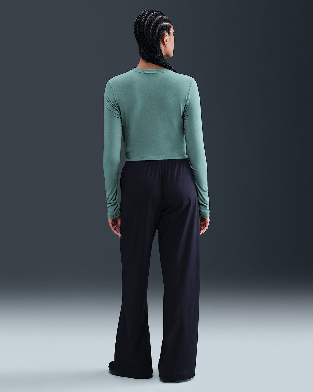 Nike Sportswear Chill Knit Women's Slim Long-Sleeve Cropped Top