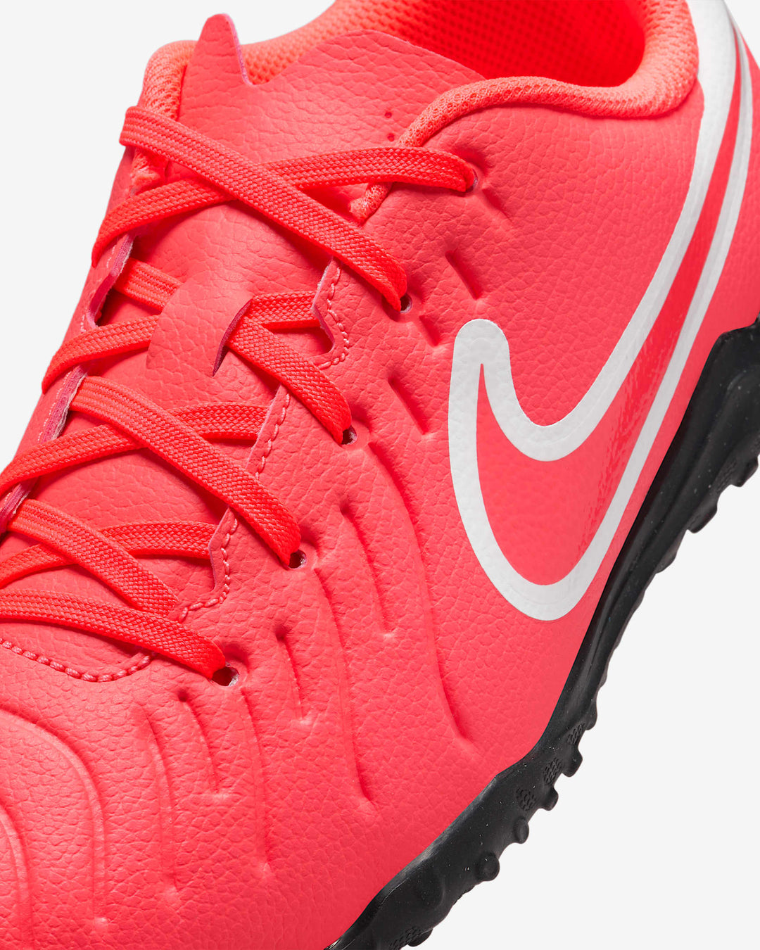 Nike Jr. Tiempo Legend 10 Club Little/Big Kids' Turf Low-Top Soccer Shoes