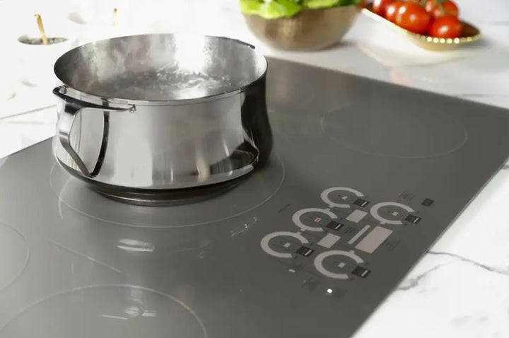 Monogram - 36" Built-In Induction Cooktop - Silver