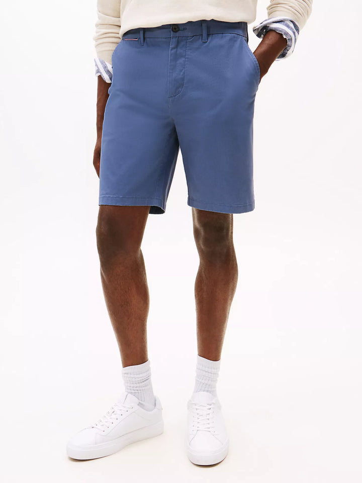 Tommy Hilfiger Regular Fit 9" Comfort Waist Tommy Short