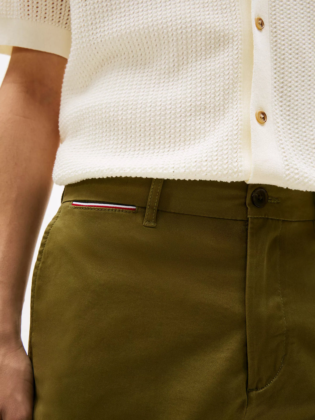 Tommy Hilfiger Regular Fit 9" Comfort Waist Tommy Short