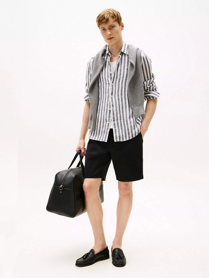 Tommy Hilfiger Regular Fit 9" Comfort Waist Tommy Short
