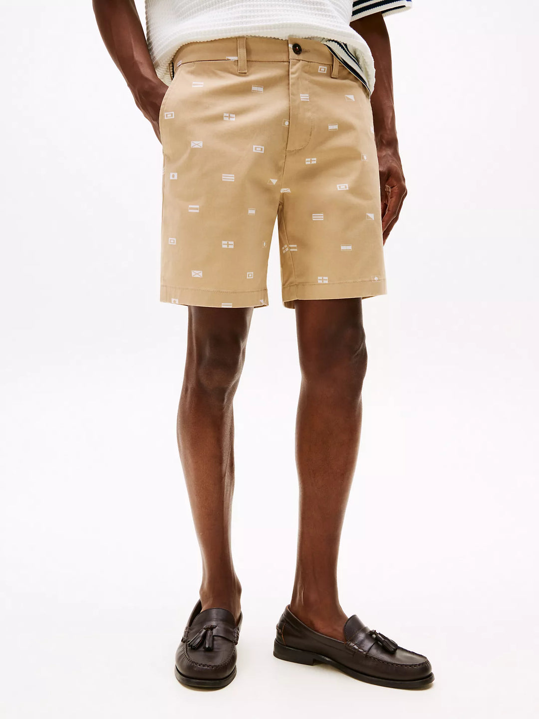 Tommy Hilfiger 7" Allover Flag Chino Short