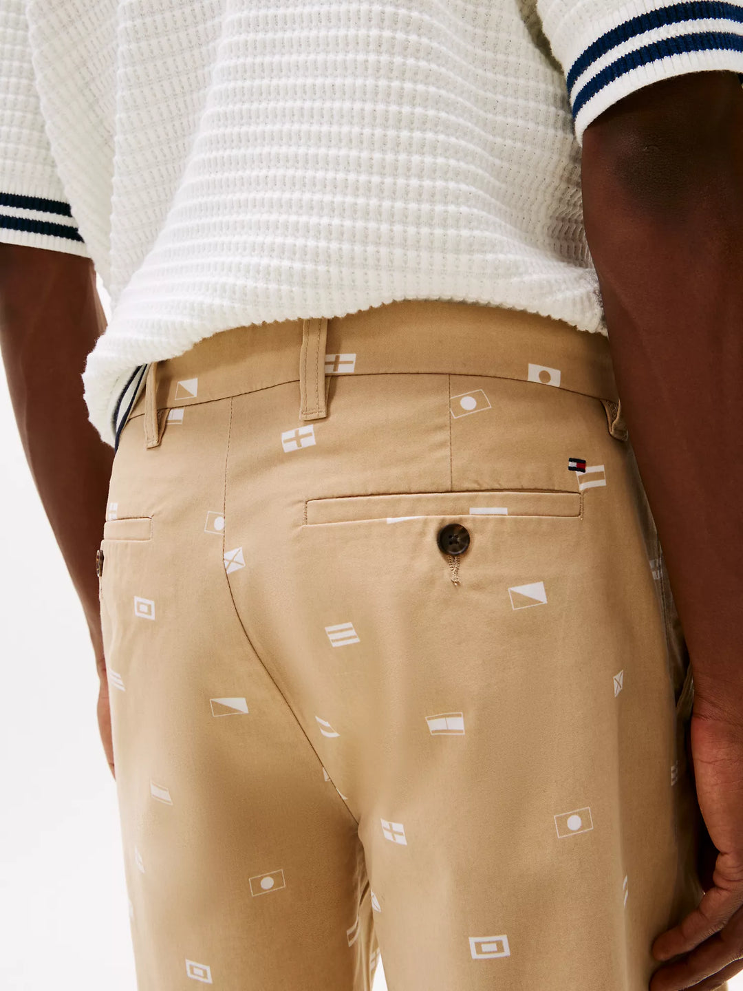 Tommy Hilfiger 7" Allover Flag Chino Short