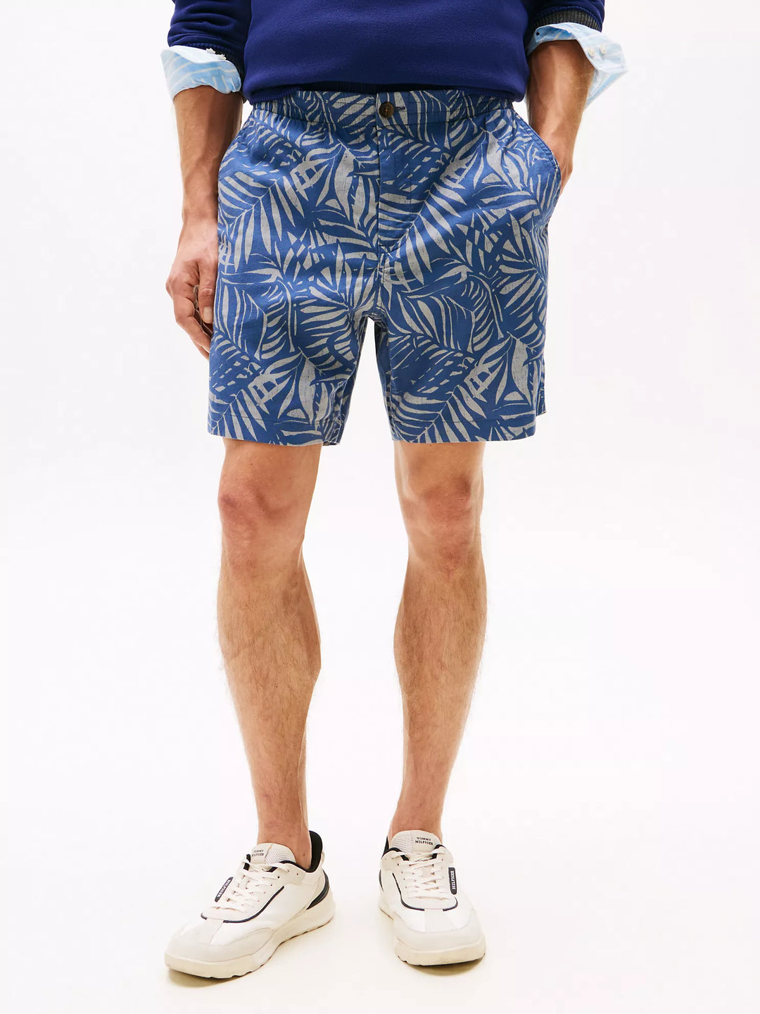 Tommy Hilfiger 7" Palm Print Stretch Cotton-Linen Short