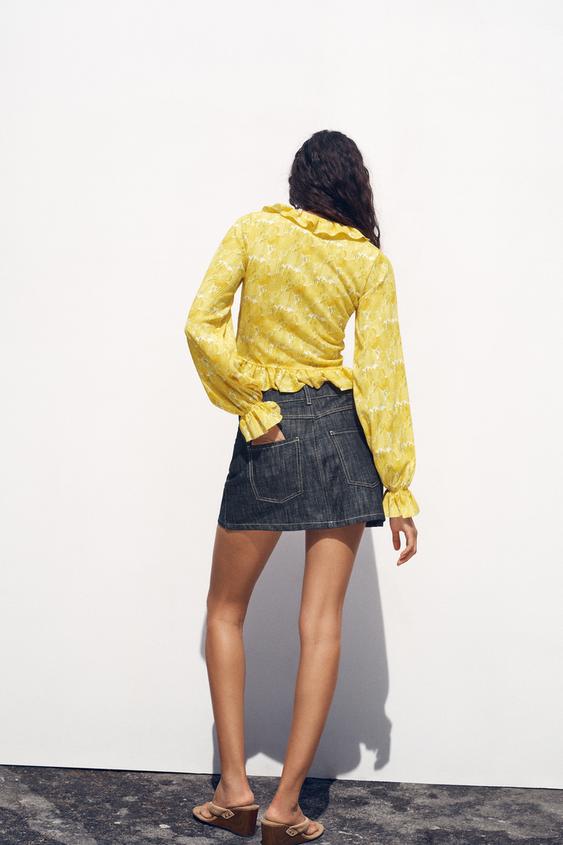 ZARA RUFFLED V-NECK TOP