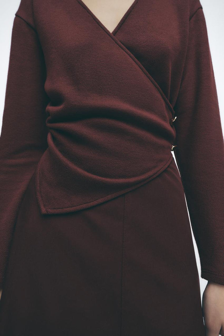 ZARA CONTRASTING CLASP DRESS