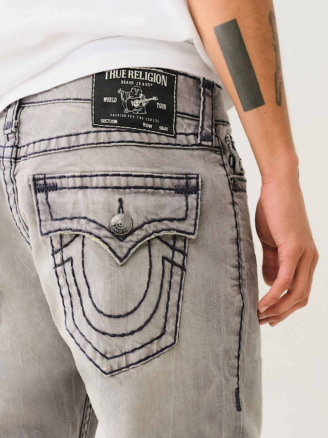 TRUE RELIGION ROCCO SUPER T FLAP SKINNY JEAN 32”