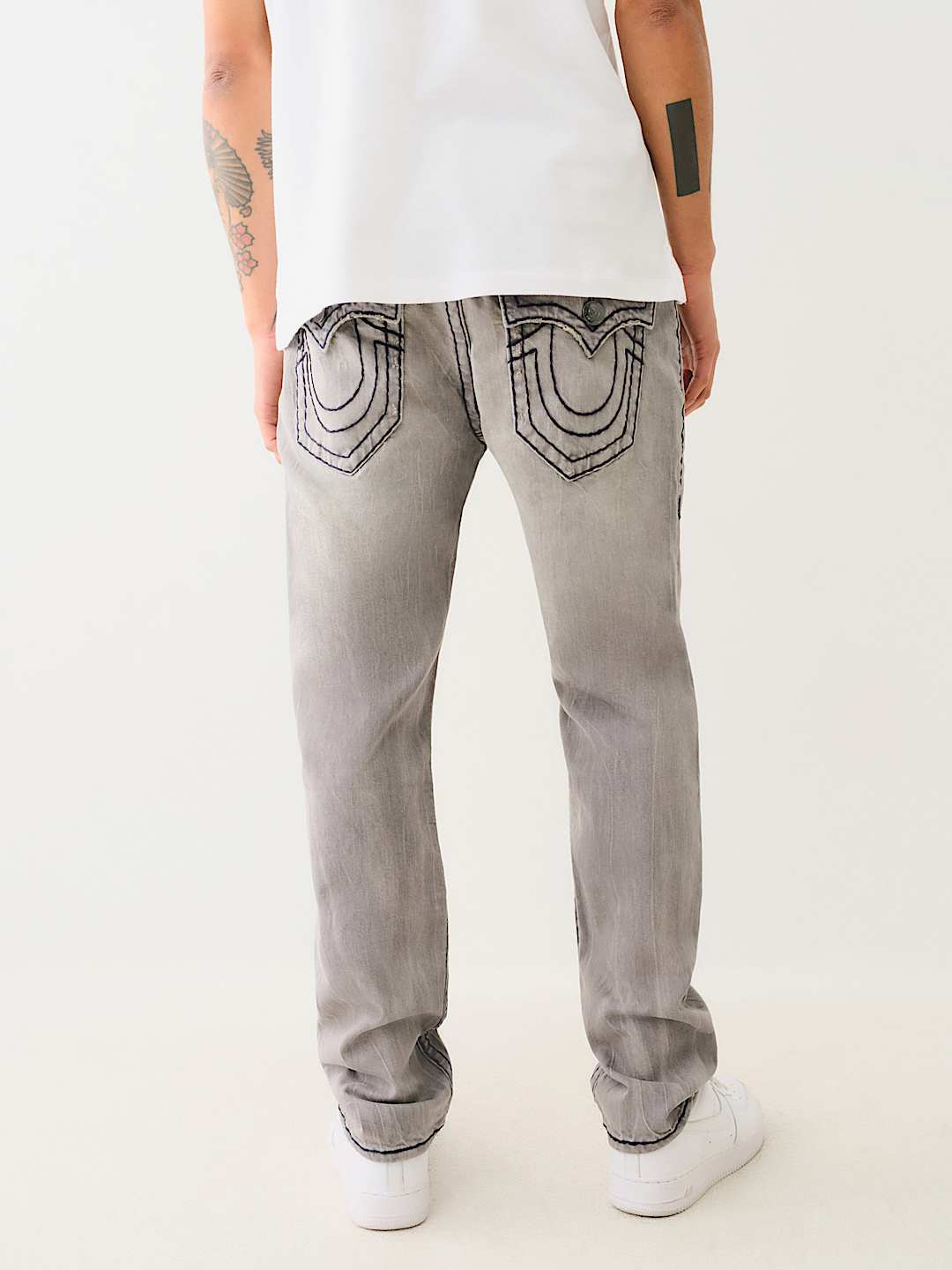 TRUE RELIGION ROCCO SUPER T FLAP SKINNY JEAN 32”