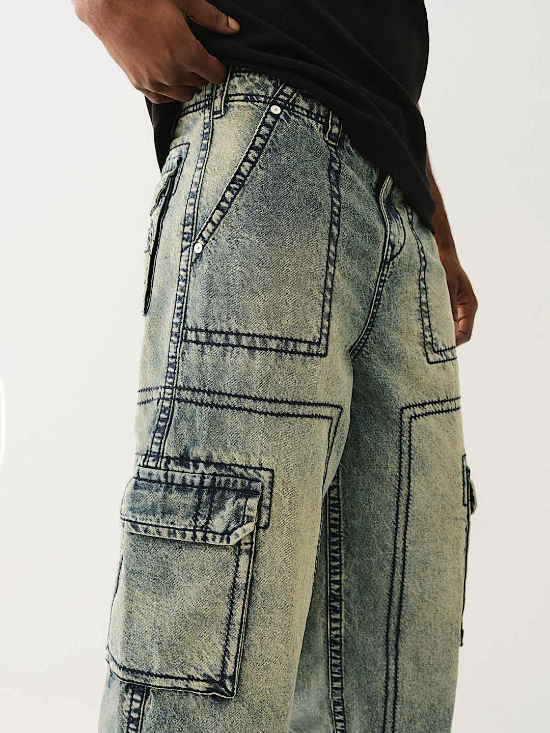 TRUE RELIGION DENIM BIG T CARGO PANT