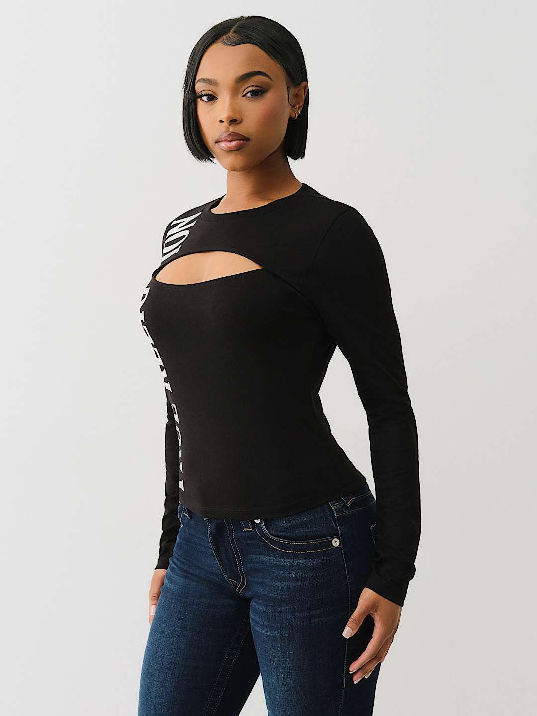 TRUE RELIGION LONG SLEEVE KEYHOLE LOGO TOP
