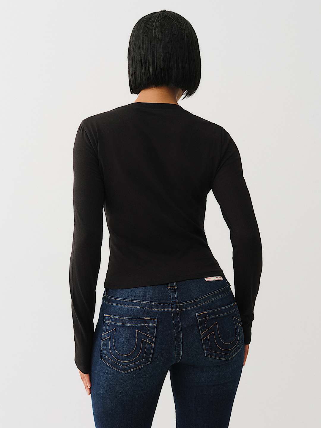 TRUE RELIGION LONG SLEEVE KEYHOLE LOGO TOP