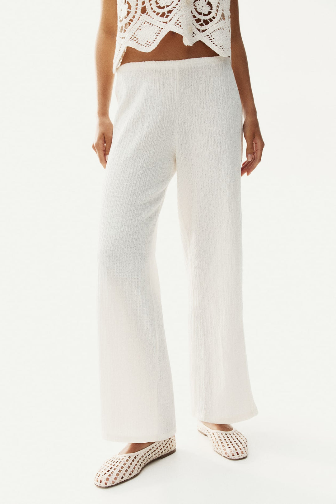 H&M Textured Pull-On Pants