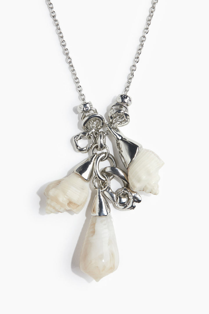 H&M Seashell-Pendant Necklace