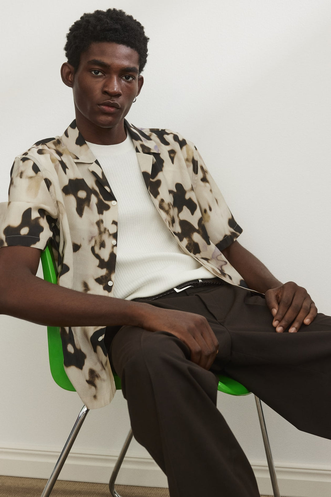 H&M Regular-Fit Patterned Resort Shirt