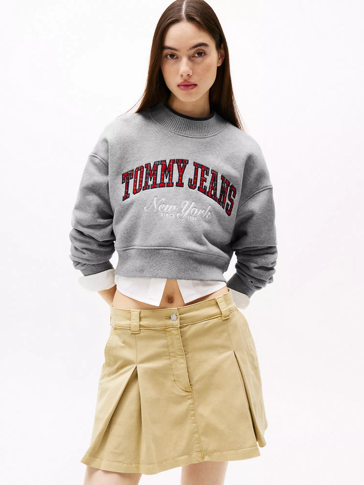 Tommy Hilfiger Embroidered Plaid Cropped Sweatshirt