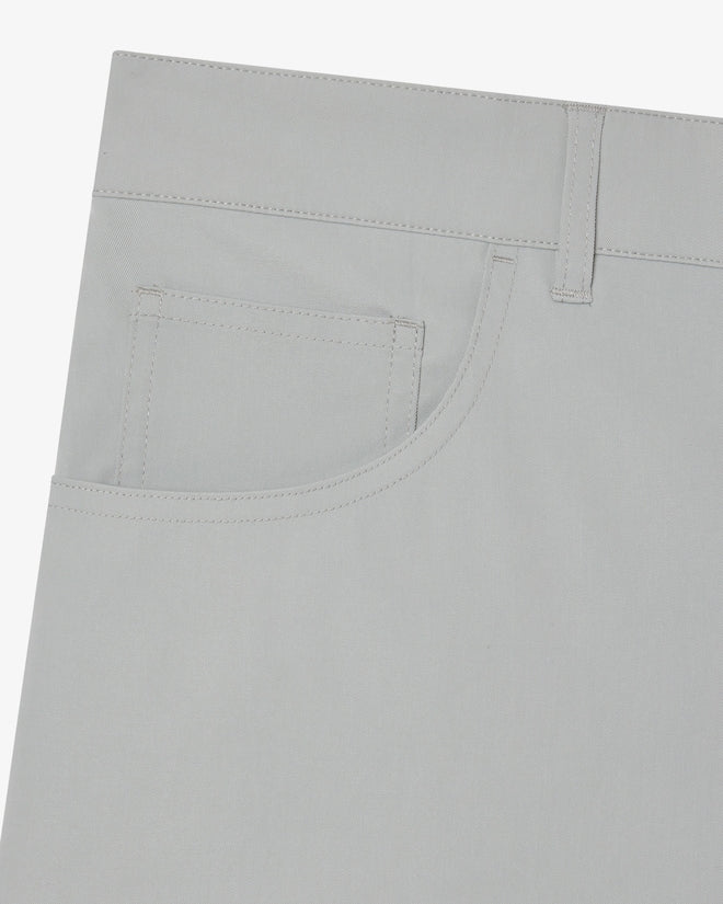 Lacoste Men's Multi-Pocket Ultra Dry Golf Shorts