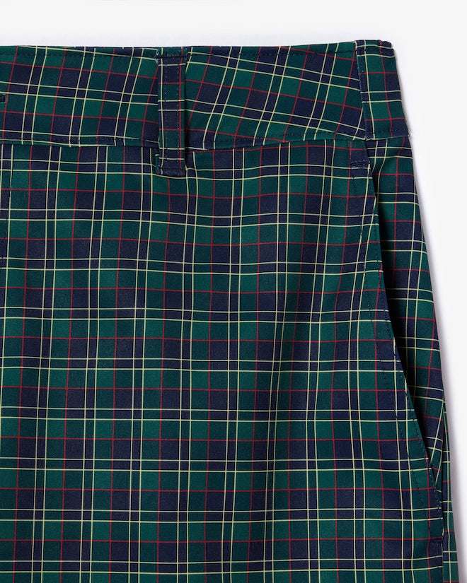 Lacoste Men's Relaxed Fit Ultra Dry Golf Shorts