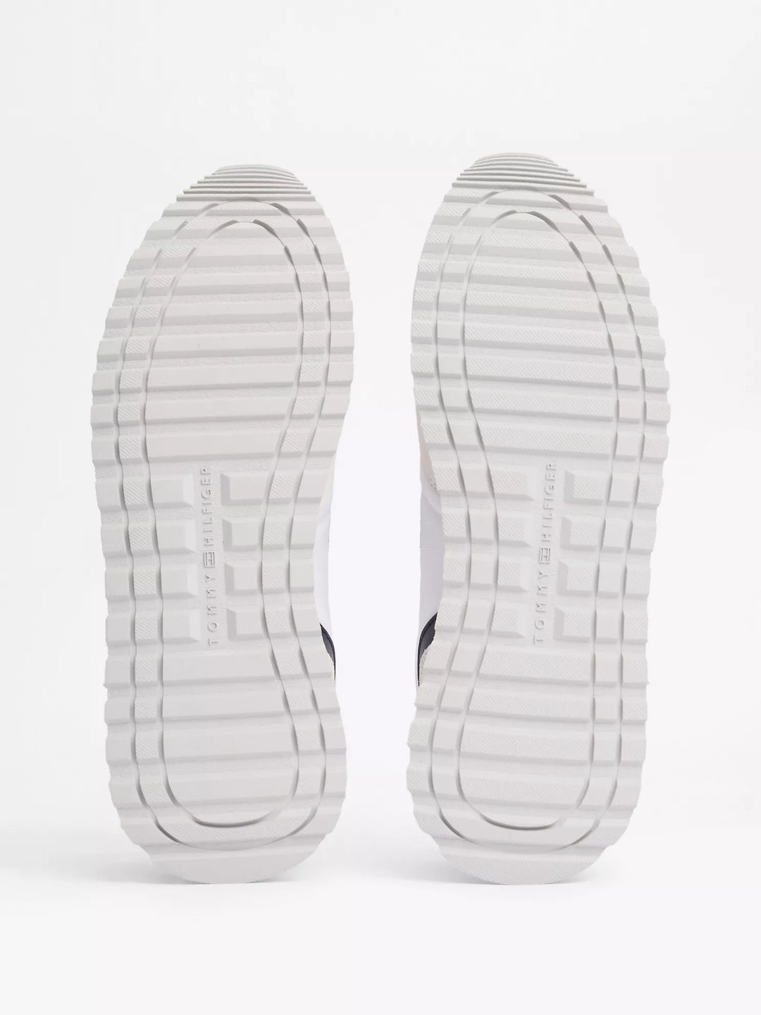 Tommy Hilfiger Tommy Logo Cleated Runner Sneaker