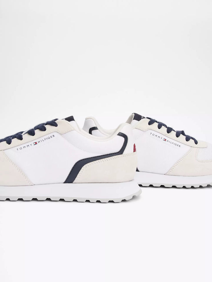 Tommy Hilfiger Tommy Logo Cleated Runner Sneaker