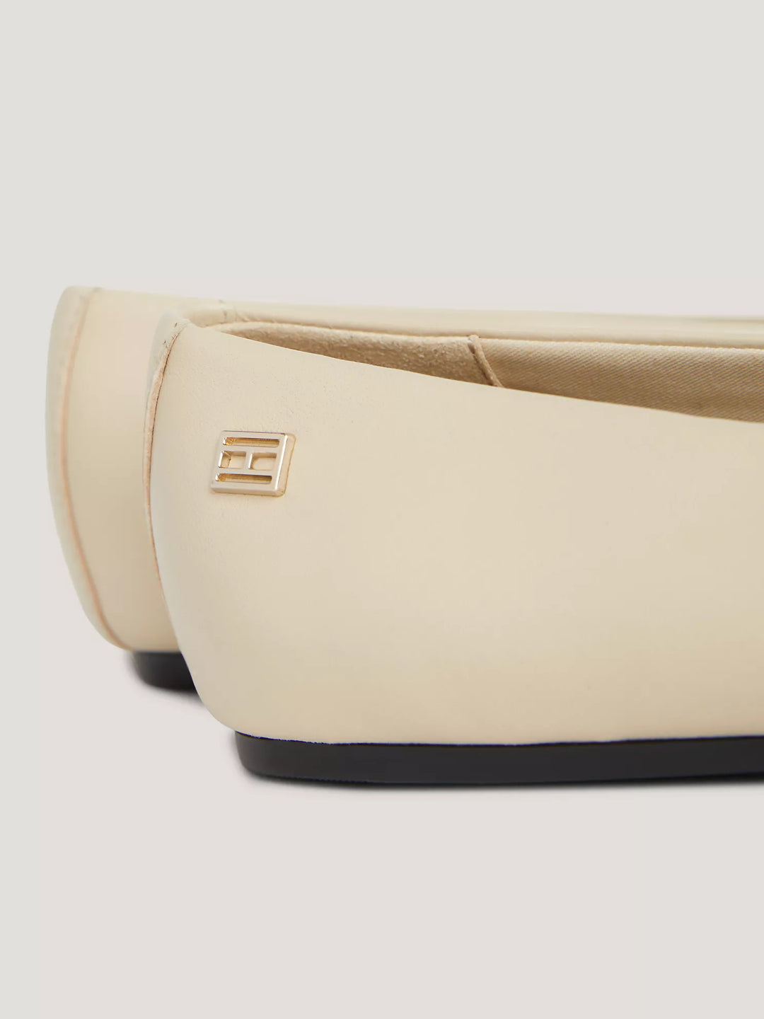 Tommy Hilfiger Leather Ballet Flat