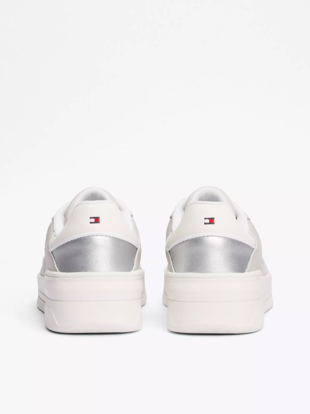 Tommy Hilfiger Flag Emblem Metallic Sneaker