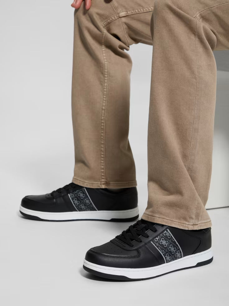 Guess Quattro G Low-Top Sneakers